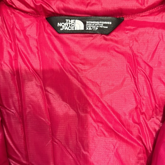 North face Thermoball Hot Pink jacket New XS - Picture 4 of 7